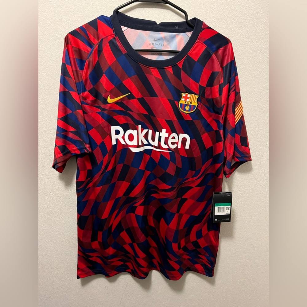 size XL barcelona fc training top! NWT!